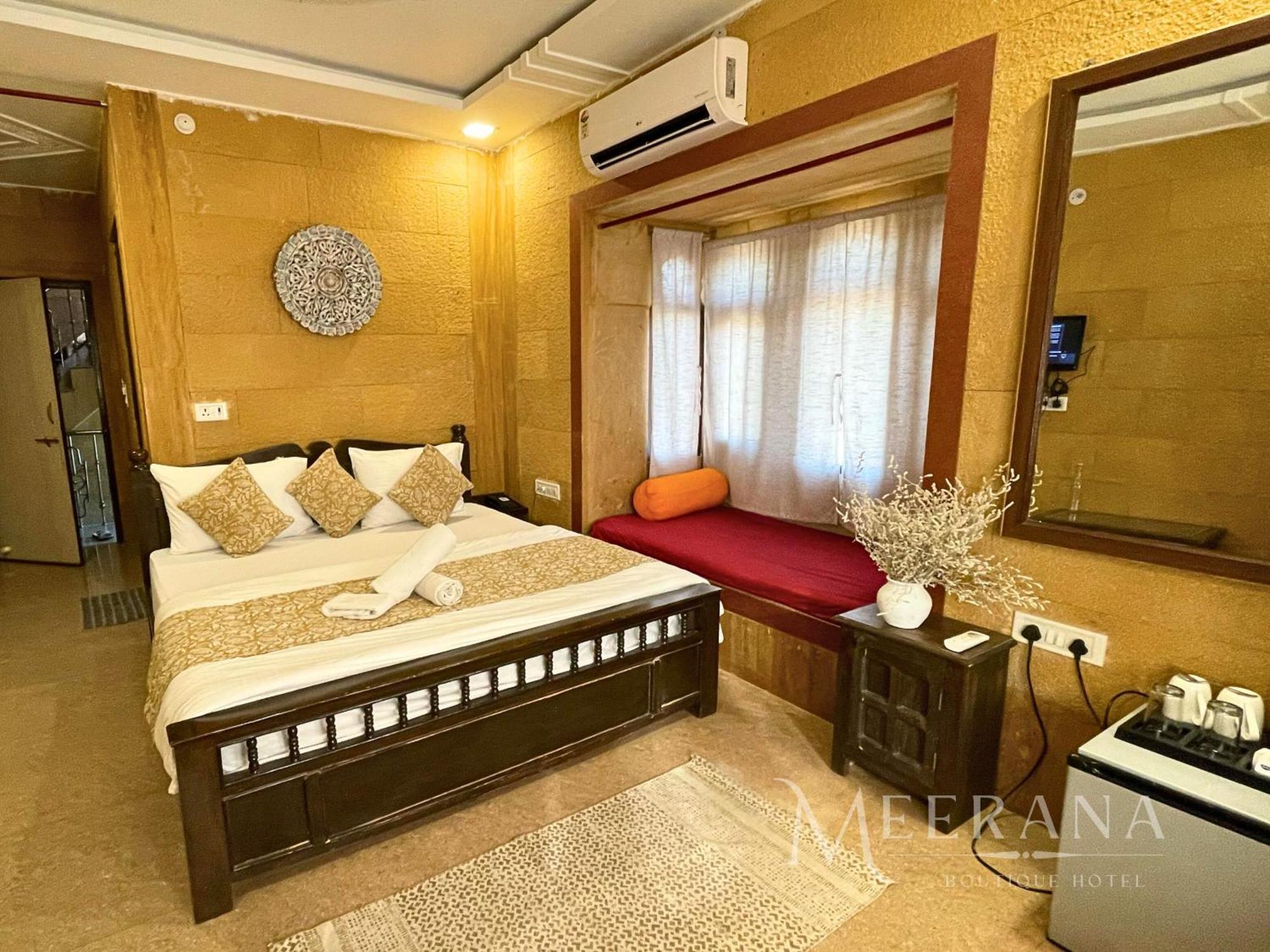 Hotel Meerana Джайсалмер Екстериор снимка