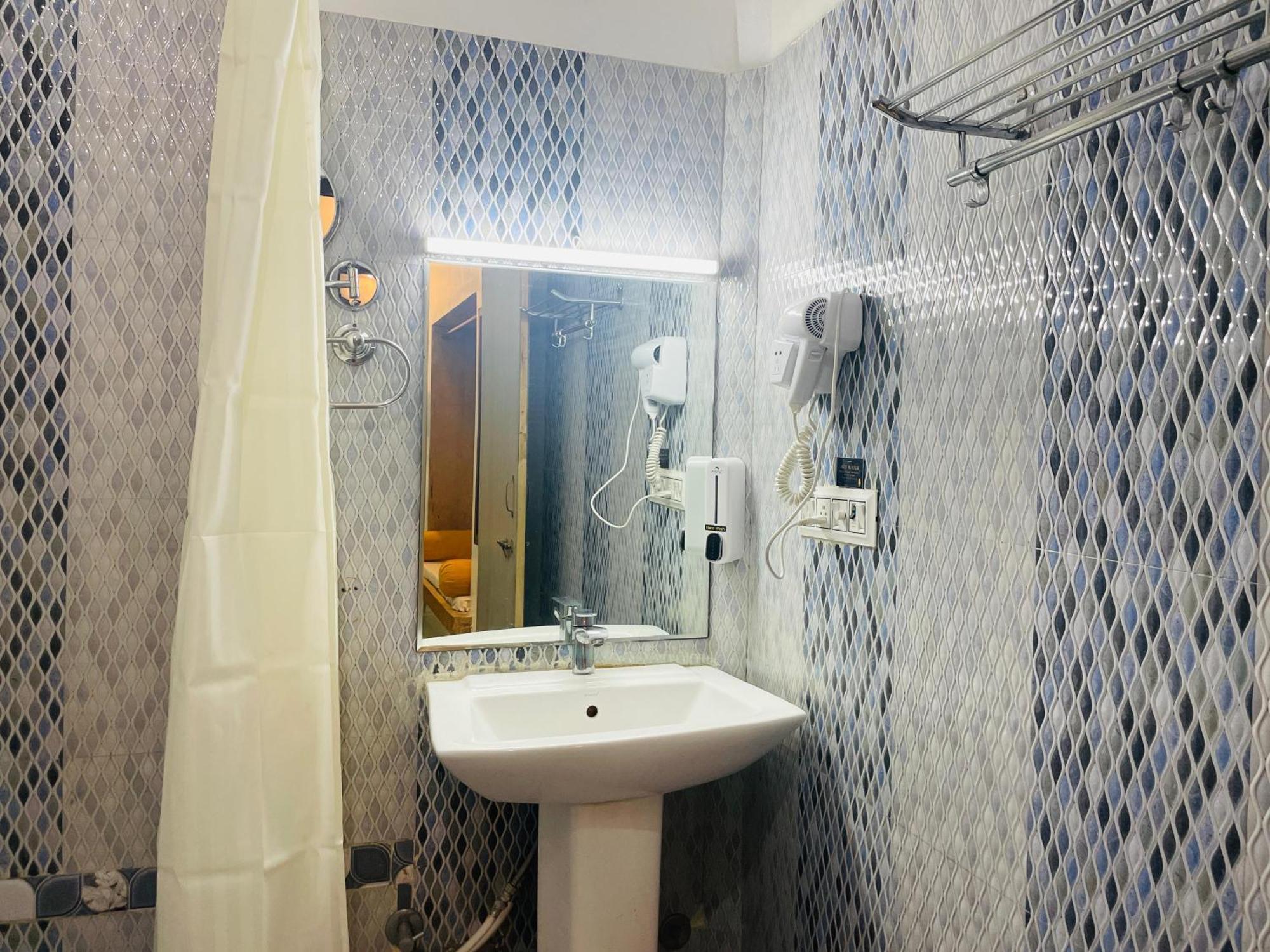 Hotel Meerana Джайсалмер Екстериор снимка