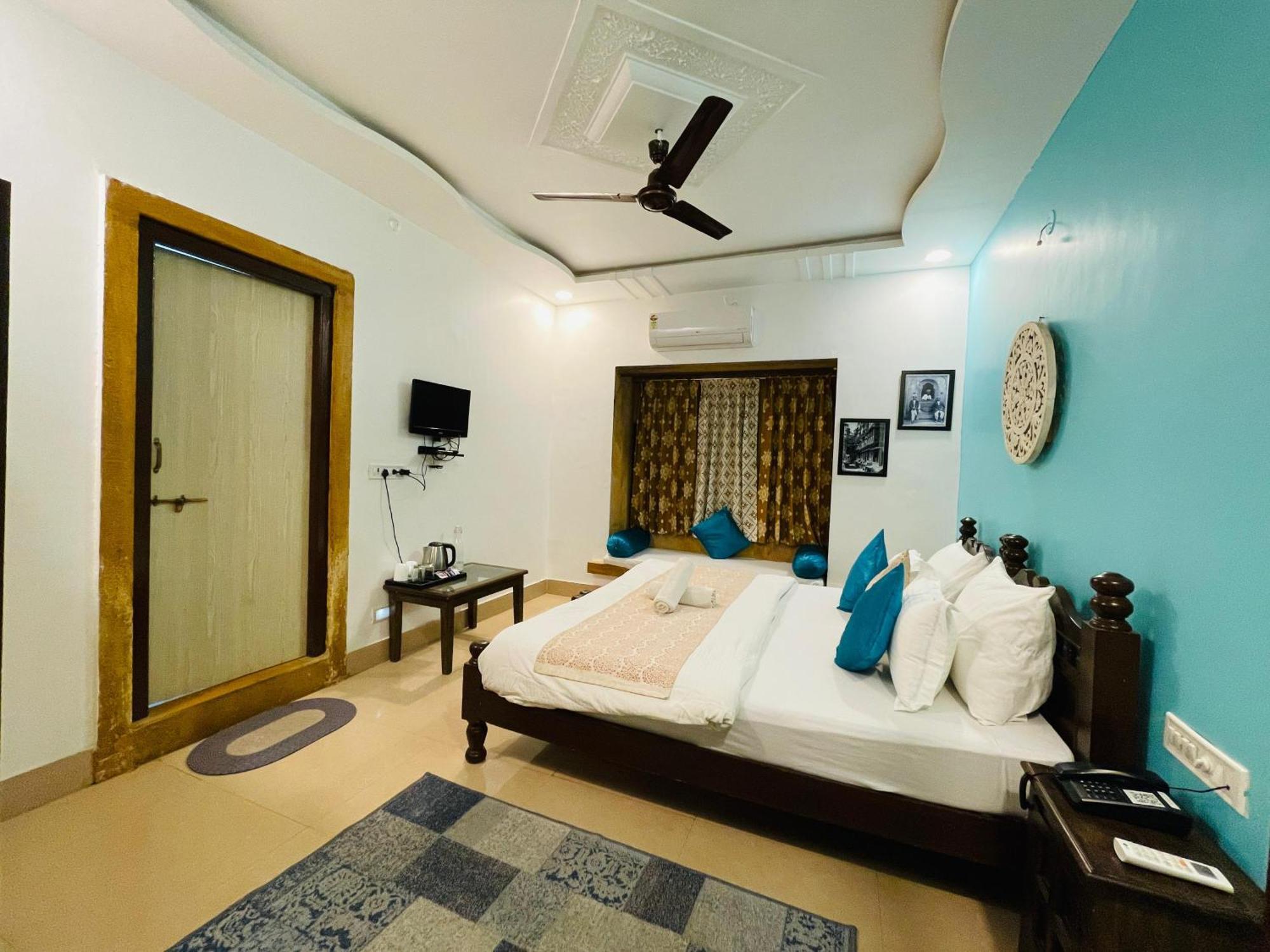 Hotel Meerana Джайсалмер Екстериор снимка